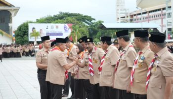 Wali Kota Binjai Terima Penghargaan Lencana Darma Bakti