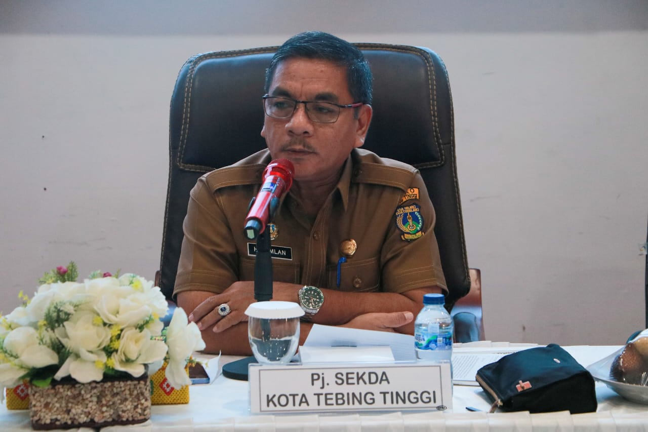 Penjabat (Pj.) Sekretaris, Selasa (12/09/2023) Daerah Kota Tebing Tinggi H. Kamlan Mursyid, S.H., M.M. mengajak Pemerintah Kota Tebing Tinggi dan seluruh pihak untuk dapat menjadikan anak-anak di Kota Tebing Tinggi menjadi anak Indonesia generasi emas tahun 2045.