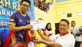 WhatsApp Image 2023-09-15 at 18.58.38 (Pj.) Wali Kota Tebing Tinggi Drs. Syarmadani, M.Si., Jumat sore (15/9/2023) di GOR Asber Nasution BP7.