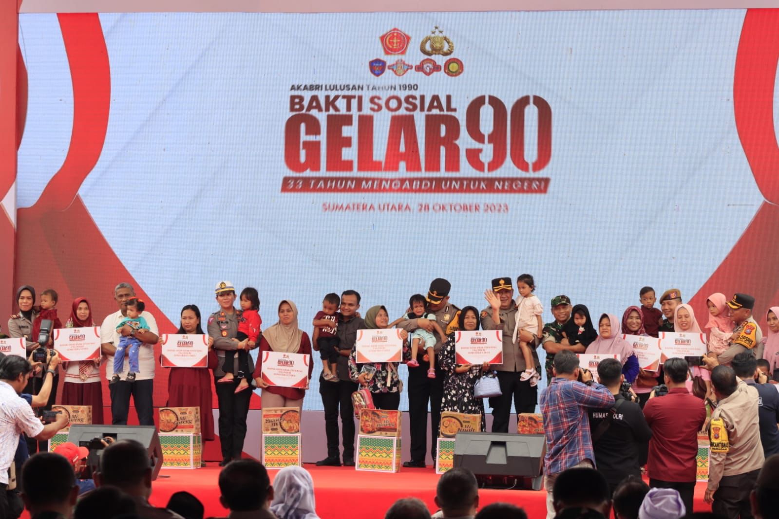 Bakti Sosial AKABRI Lulusan Tahun 1990