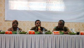 Pemerintah Kota (Pemko) Tebing Tinggi melalui RSUD dr. H. Kumpulan Pane menggelar sosialisasi Perwal (Peraturan Wali Kota Tebing Tinggi) Nomor 29 tahun 2023 tentang tarif layanan UPTD RSUD dr. H. Kumpulan Pane sekaligus melaunching Aplikasi SIMRS (Sistem Informasi Manajemen Rumah Sakit), Selasa (05/12/2023) di ruang Aula RSUD dr. H. Kumpulan Pane.