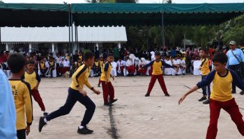 Pemerintah Kota (Pemko) Tebing Tinggi melalui Dinas Pendidikan dan Kebudayaan (Disdikbud) menggelar Festival Seni dan Budaya Disdikbud Kota Tebing Tinggi, Senin (11/12/2023) di lapangan SMPN 5 Jalan Letda Sudjono, Kelurahan Pinang Mancung, Kecamatan Bajenis.