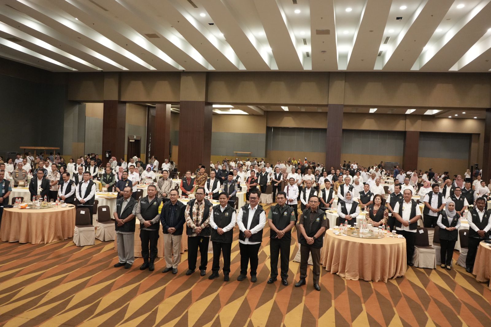 IMG-20231214-WA0005 Wali Kota Binjai Hadiri Penyerahan DIPA dan TKD Tahun 2024