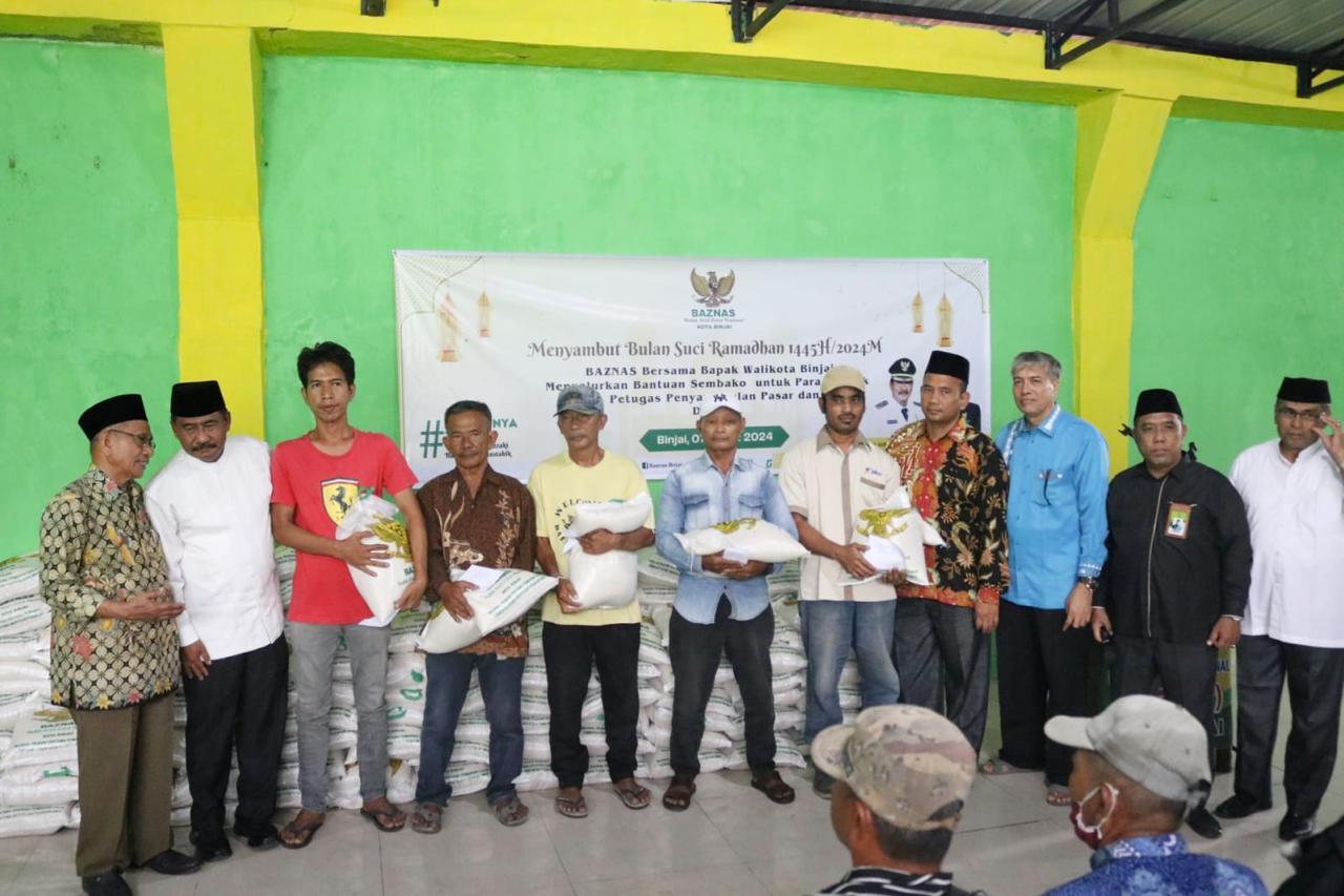 Sambut Bulan Ramadhan, Baznas Bagikan Paket Sembako Kepada 2230 Mustahik