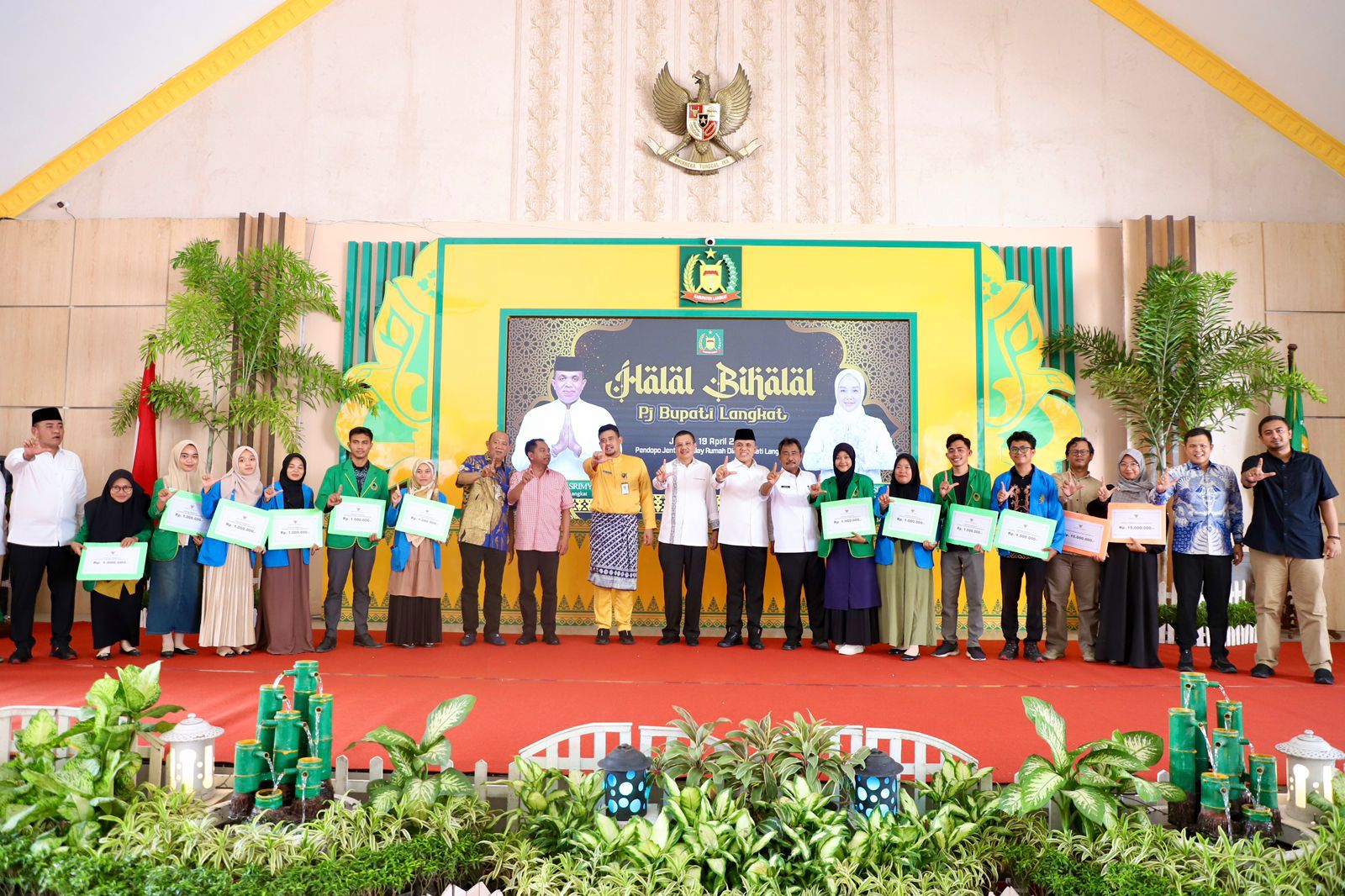 IMG-20240419-WA0021 Jalin Silaturahmi, Wali Kota dan Wakil Wali Kota Binjai Hadiri Halalbihalal Pemkab Langkat
