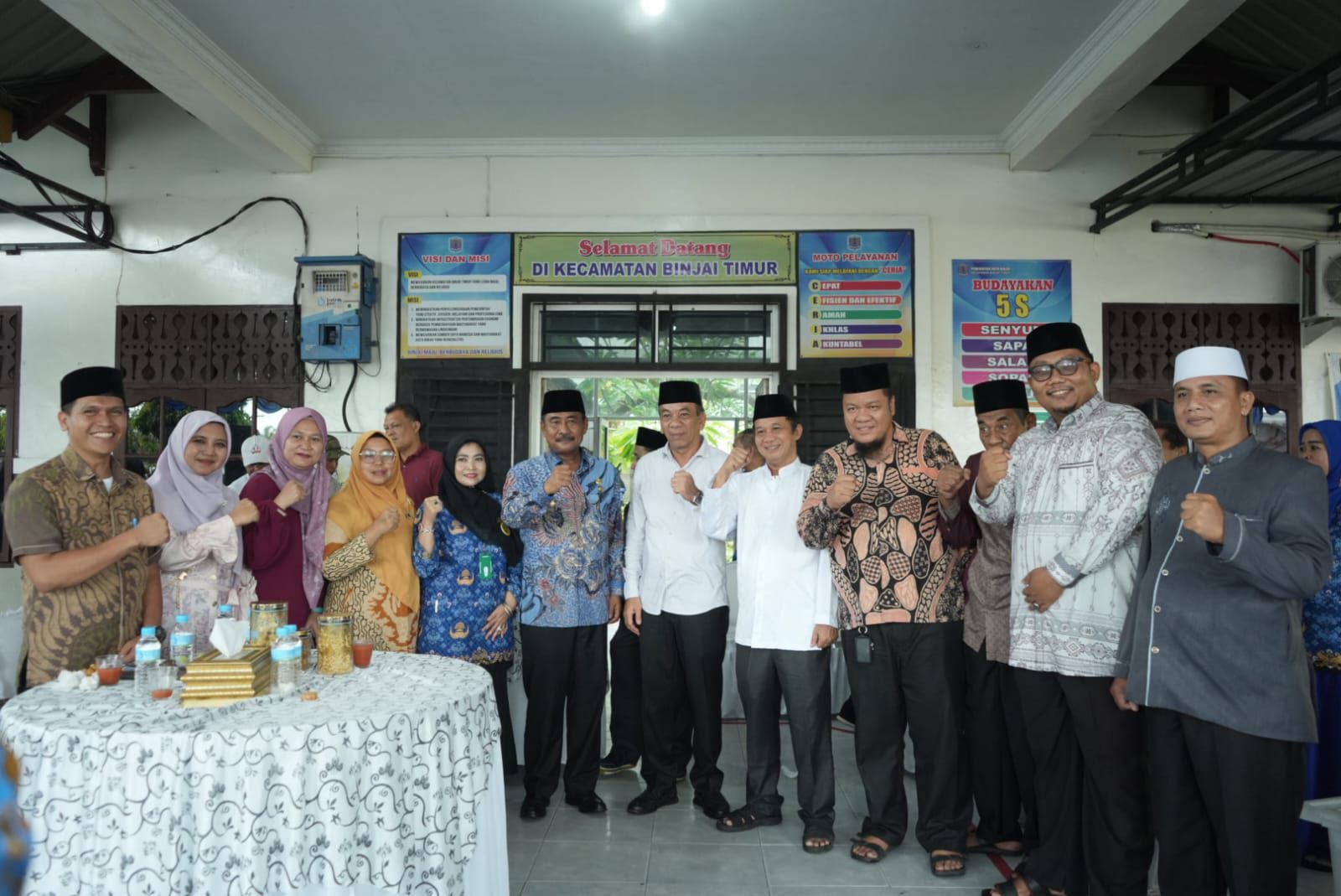 IMG-20240425-WA0053 Hadiri Halalbihalal Kecamatan Binjai Timur, Wali Kota Berpesan Untuk Jaga Hubungan Baik Antarsesama