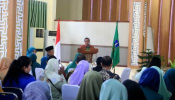 Buka Pendidikan Politik Bagi Perempuan Kota Tebing Tinggi, Plt. Sekda : Peran Serta Perempuan Dalam Politik Perlu Ditingkatkan
