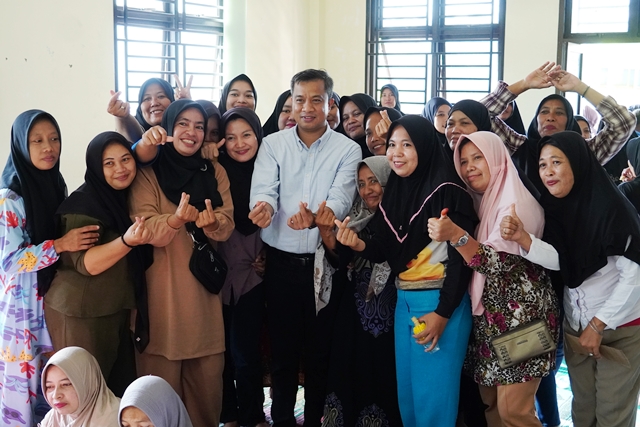 Jalin Silaturahmi, Pj. Wali Kota Tebing Tinggi Bincang Santai Bersama Warga