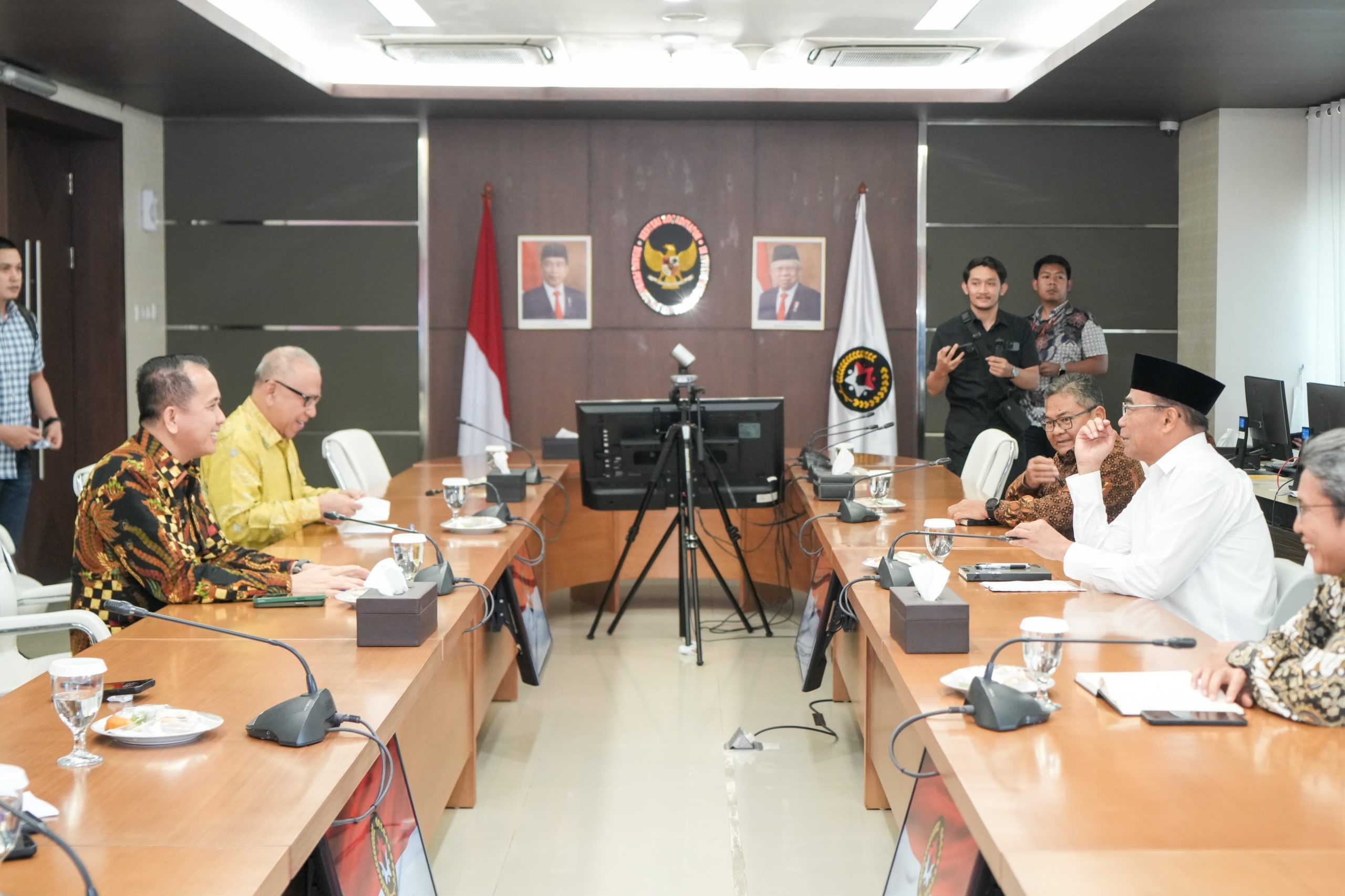 Menko PMK dan Pj Gubernur Sumut10