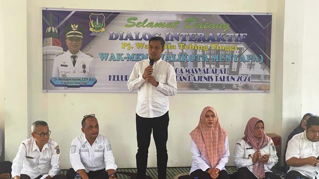 1fbfc2b8-df83-4ab2-97db-da404d4b5208 Kembali Gelar Program WAK MEN, Kali Ini Kelurahan Berohol Dan Pinang Mancung Menjadi Sasaran Kunjungan Pj. Wali Kota Tebing Tinggi