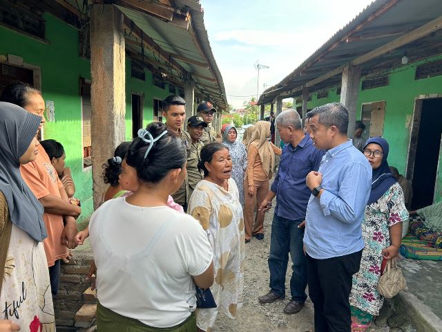 2f58d12b-d059-4d5b-a32f-bff5d666ed8b Usai Dievakuasi Dari Kolong Jembatan, Pj Wali Kota Tebing Tinggi Tinjau Tempat Tinggal Baru Keluarga Wijono