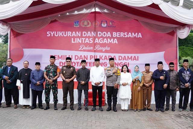 Pj. Wali Kota Tebing Tinggi Ikuti Doa Bersama Lintas Agama Untuk Pilkada Damai 2024