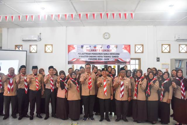 2314278d-261b-4745-b876-25026beb499d Plt. Sekda Kamlan Mursyid Lantik Pengurus Saka Kencana Kwarcab Kota Tebing Tinggi Periode 2024-2029
