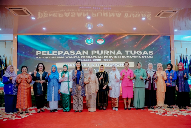 Pj. Ketua TP PKK Kota Tebing Tinggi Hadiri Pemberian Piagam Penghargaan PJS Dan Plt Ketua TP PKK Kabupaten/Kota Se-sumut