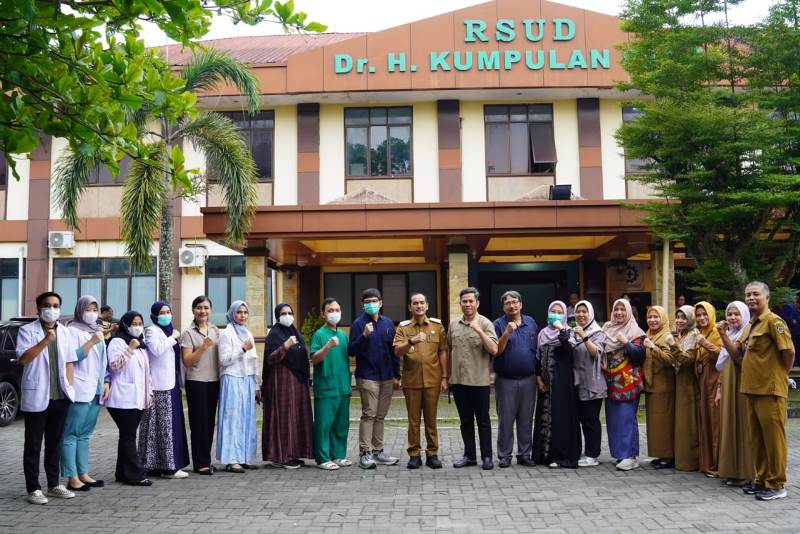 45ac7a73-d264-4187-8ebd-6267ef4dbd9b Pimpin Apel Siaga di RSUD dr. Kumpulan Pane, Wali Kota Tebing Tinggi Tekankan Pembenahan Dan Peningkatan Pelayanan