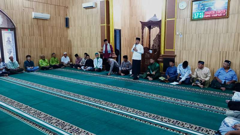 Berbuka Puasa Bersama di Masjid Jami' Nurul Mubin, Wali Kota Tebing Tinggi Tekankan Pentingnya Sinergi dan Kolaborasi Dalam Membangun Kota