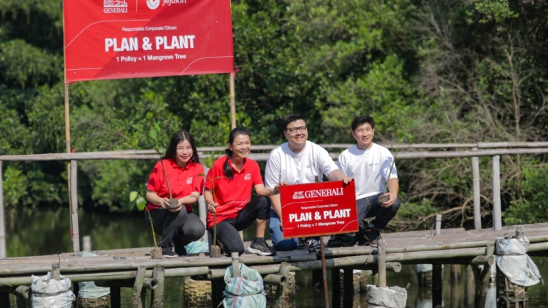 20250507_155752_berikan_kontribusi_pada_penyerapan_emisi_karbon_sebesar_4_5_juta_kilogram_generali_indonesia_gandeng_jejakin_perluas_dampak_keberlanjutan