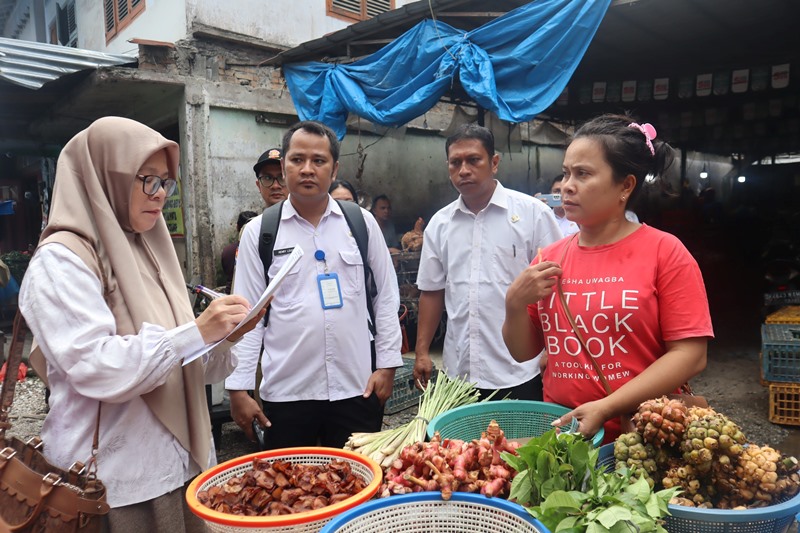 Tanpa Judul Tim Satgas Ketahanan Pangan Kota Tebing Tinggi Tinjau Sejumlah Pasar, Kilang dan Gudang Penyimpanan Beras