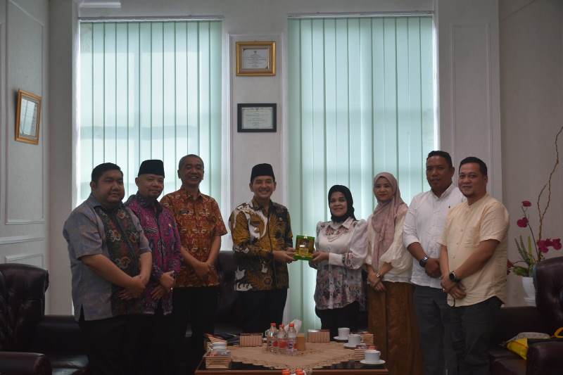 Wali Kota Tebing Tinggi Jajaki Potensi Kerja Sama Peningkatan SDM Dengan Universitas Pembangunan Panca Budi Medan