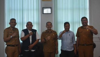WALI KOTA TEBING TINGGI HARAPKAN KRITIK DAN SARAN SEBAGAI CONTROL BALANCE UNTUK KEMAJUAN KOTA Wali Kota Tebing Tinggi Harapkan Kritik Dan Saran Sebagai Control Balance Untuk Kemajuan Kota
