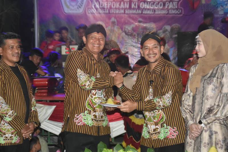 Wali Kota Tebing Tinggi Hadiri Kirab Budaya FSJ Grebeg Suro Dalam Rangkaian Hari Jadi Hut Kota Tebing Tinggi Ke-108 Tahun