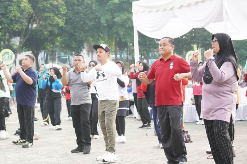 Wali Kota Tebing Tinggi Ajak Warga Berhenti Merokok Melalui Kampanye Germas