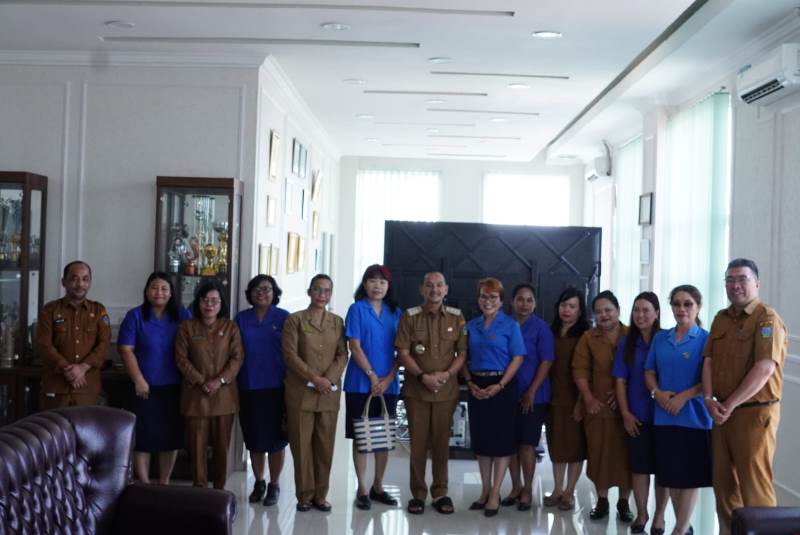 Wali Kota Tebing Tinggi Apresiasi Kegiatan Sosial DPC WKRI