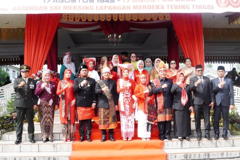 Wali Kota Tebing Tinggi Pimpin Upacara Detik-detik Proklamasi Hut Ke-80 RI