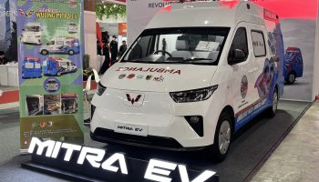 Wuling Mitra EV Ambulans Go Green Berpartisipasi dalam Pameran EDRR Indonesia 2025