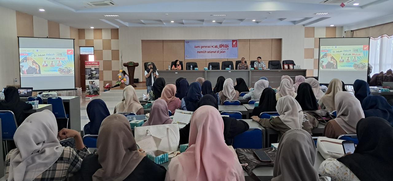 IMG-20250918-WA0029 Vokasi Honda cari Aman ke mahasiswa.