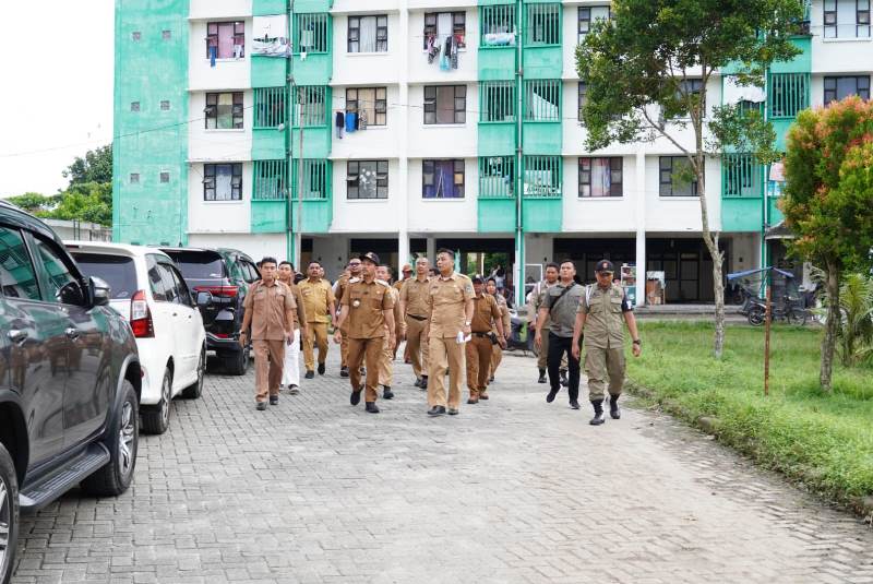 Tinjau Kondisi Rusunawa Sei Sigiling, Wali Kota Tebing Tinggi Dengarkan Keluhan Warga
