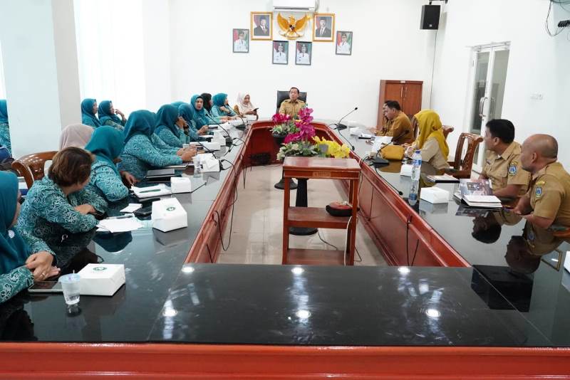 Jelang Evaluasi PKK Tingkat Provinsi Sumut, Pj. Sekdako Tebing Tinggi Tekankan Kolaborasi OPD