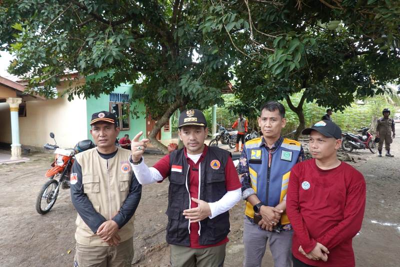 Tanpa Judul3 Wali Kota Tebing Tinggi Tinjau Hulu Sungai Bahilang di Sergai, Tekankan Sinergi Dan Kolaborasi Atasi Banjir