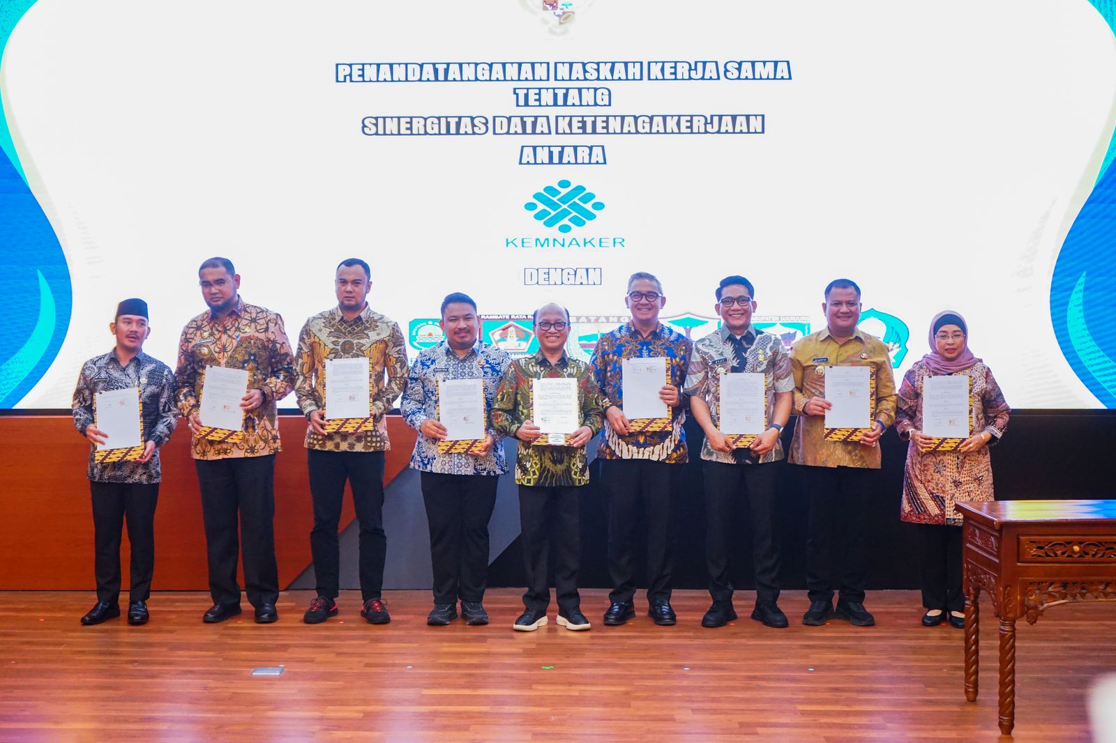 Pemko Binjai Tandatangani MoU dengan Kemnaker RI : Sinergikan Data Ketenagakerjaan untuk Perluas Akses Kerja dan Pelatihan