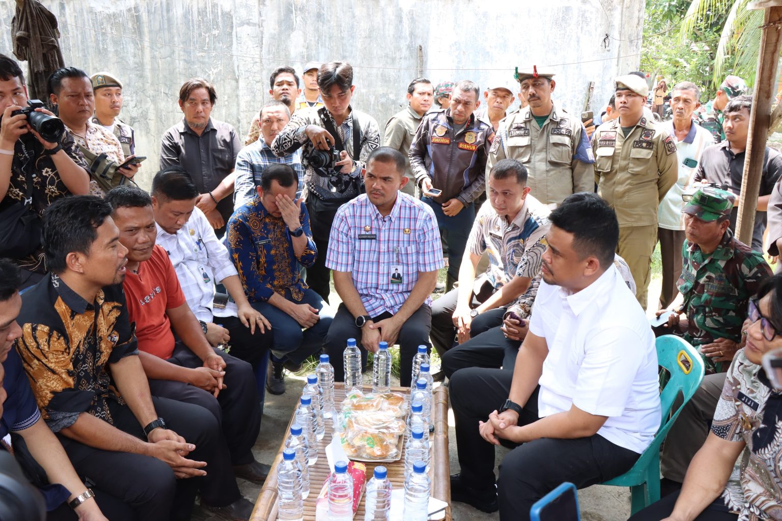 IMG-20251031-WA0061-1536x1024 Guru SMKN 1 Kutalimbaru Dilaporkan ke Polisi, Pemprov Sumut dan Pemko Binjai Turun Tangan Kawal Kasus