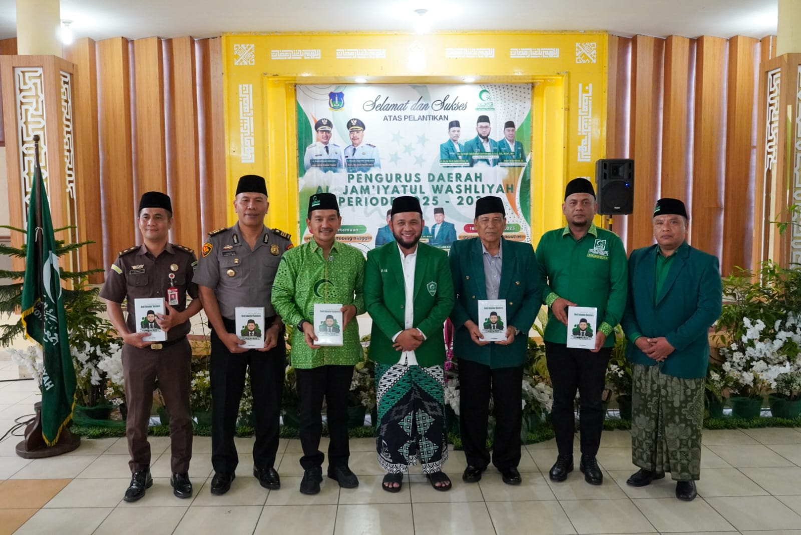 137b9720-5c19-48ea-a3ce-108214c759b3 Wali Kota Tebing Tinggi Berharap Al Jam'iyatul Wasliyah Tingkatkan Peran Sebagai Perekat Umat dan Penyejuk Masyarakat