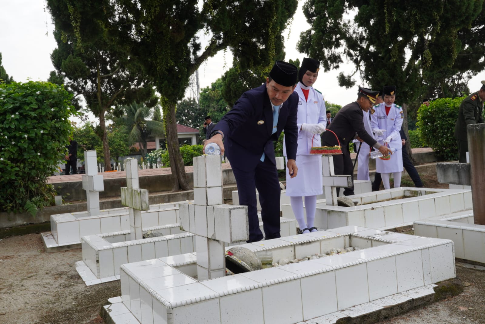 4dfaf2dd-70ca-47a7-8456-405c13b955a5 Peringatan Bersejarah Berdarah 13 Desember 1945 di Kota Tebing Tinggi, Wali Kota Serukan Perjuangan Solidaritas Hadapi Bencana