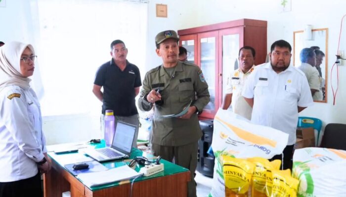 Wali Kota Tebing Tinggi Sidak 7 Kantor Kelurahan, Pastikan Bantuan Banjir Tepat Sasaran