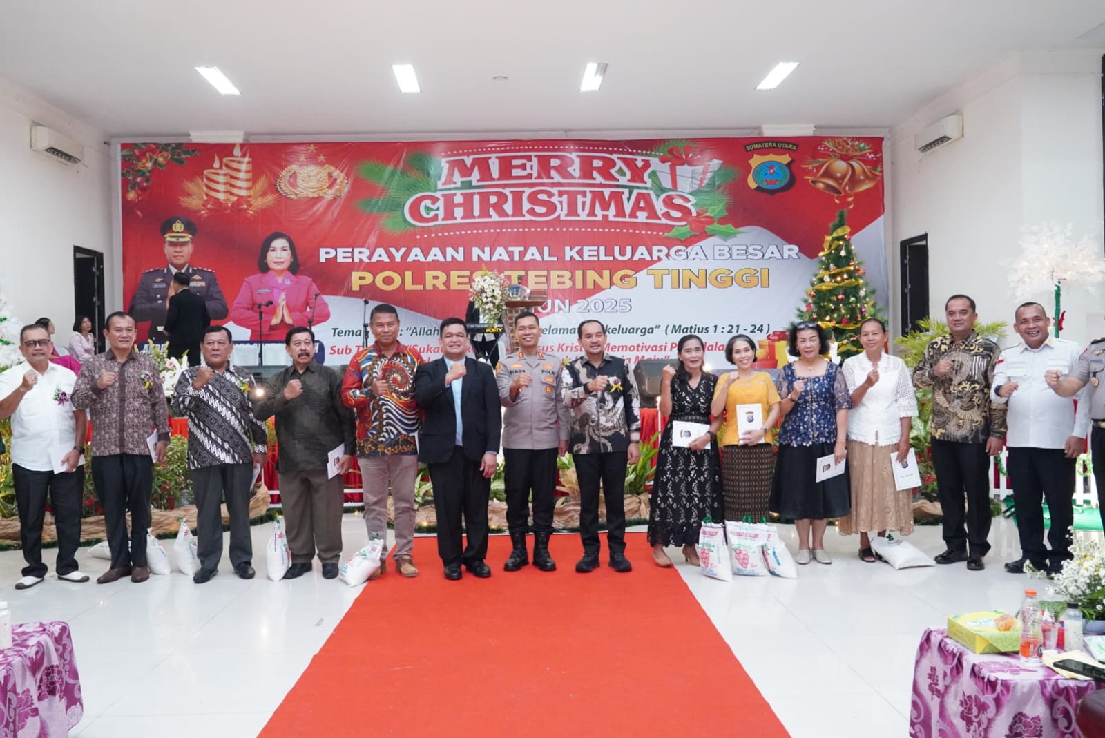 Wali Kota Tebing Tinggi Hadiri Perayaan Natal Keluarga Besar Polres