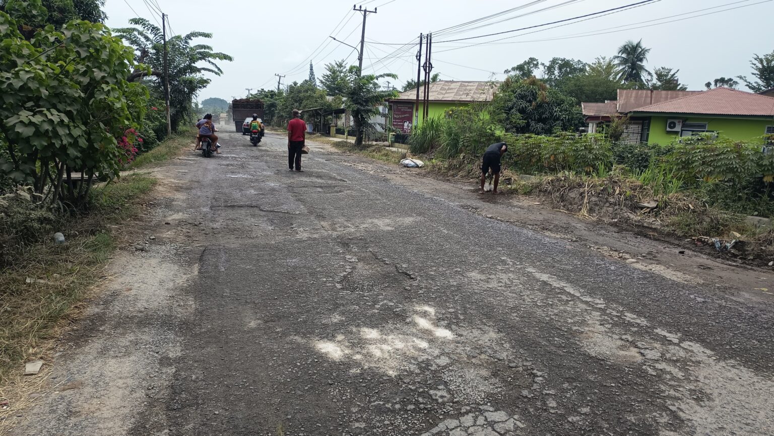 Kerusakan Jalan Lubuk Pakam, Pagar Merbau, Galang.