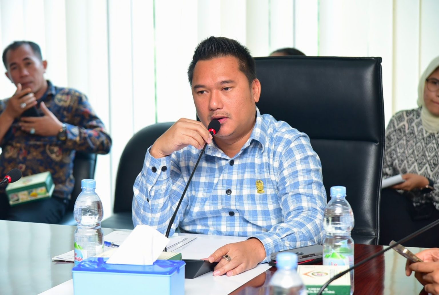 Mekanisme-Perekrutan-Kepala-Lingkungan-Komisi-1-DPRD-Kota-Medan-gelar-RDP-1536x1031