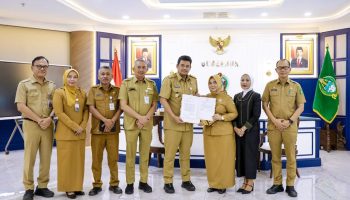Gubsu serahkan SK Plt Bupati Langkat (5)